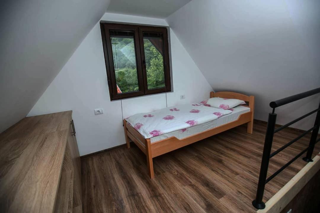 Zoranovi Konaci Villa Jevtici Buitenkant foto